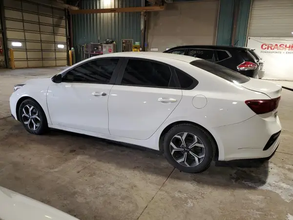 3KPF24ADXKE064201 2019 KIA FORTE - Image 2