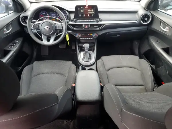 3KPF24ADXKE064683 2019 KIA FORTE - Image 8