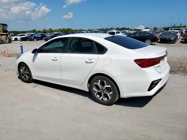 3KPF24ADXKE069186 2019 KIA FORTE - Image 2