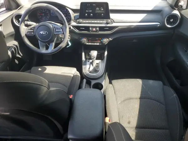3KPF24ADXKE070564 2019 KIA FORTE - Image 8