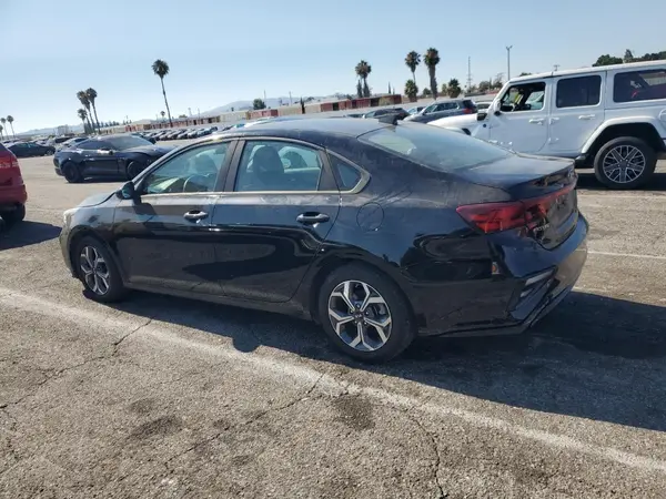 3KPF24ADXKE073125 2019 KIA FORTE - Image 2