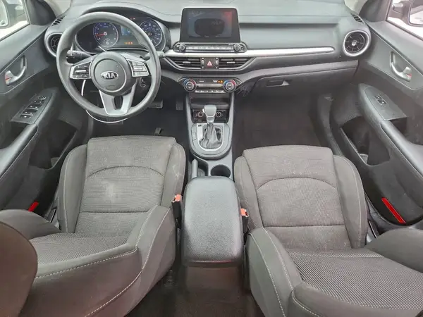 3KPF24ADXKE074257 2019 KIA FORTE - Image 8