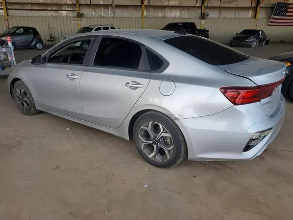 3KPF24ADXKE074937 2019 KIA FORTE - Image 2