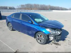 3KPF24ADXKE075795 2019 KIA FORTE