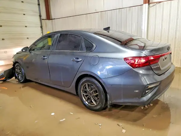 3KPF24ADXKE079765 2019 KIA FORTE - Image 2