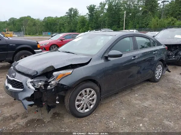 3KPF24ADXKE079801 2019 KIA FORTE - Image 2