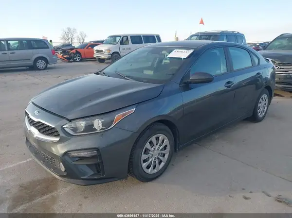 3KPF24ADXKE081421 2019 KIA FORTE - Image 2