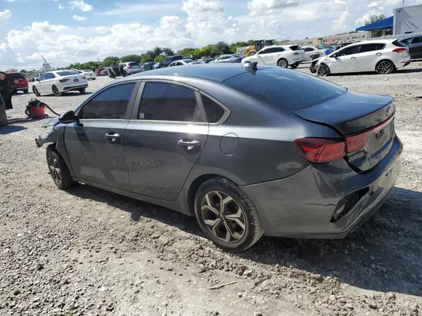 3KPF24ADXKE082617 2019 KIA FORTE - Image 2
