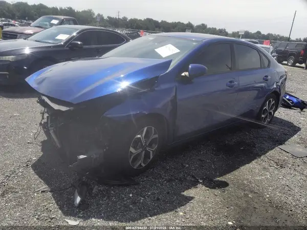 3KPF24ADXKE083556 2019 KIA FORTE - Image 2