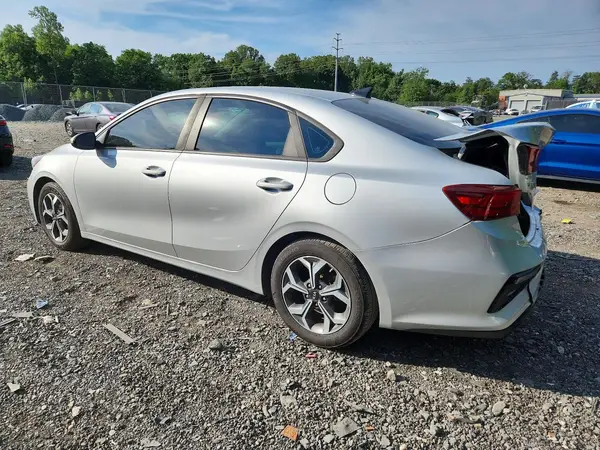 3KPF24ADXKE085081 2019 KIA FORTE - Image 2