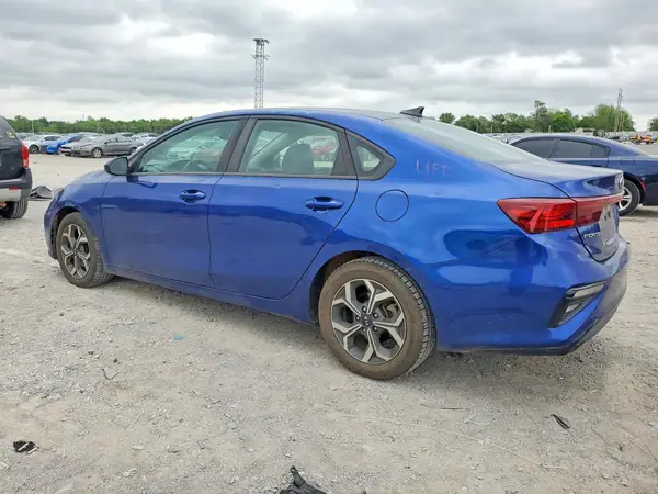 3KPF24ADXKE089602 2019 KIA FORTE - Image 2