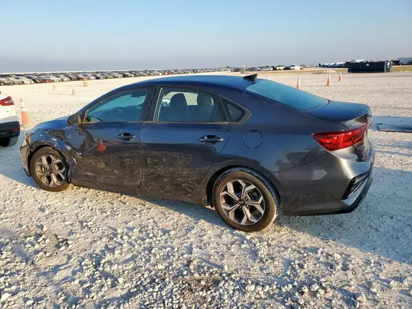 3KPF24ADXKE091107 2019 KIA FORTE - Image 2
