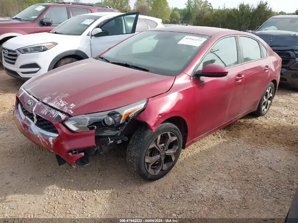 3KPF24ADXKE095612 2019 KIA FORTE - Image 2