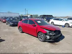 3KPF24ADXKE095951 2019 KIA FORTE