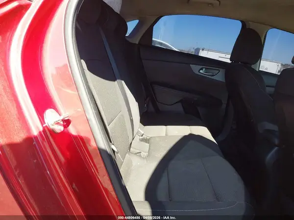 3KPF24ADXKE095951 2019 KIA FORTE - Image 8