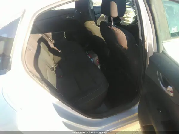 3KPF24ADXKE102980 2019 KIA FORTE - Image 8