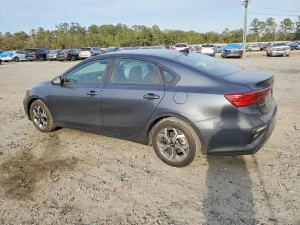 3KPF24ADXKE103319 2019 KIA FORTE - Image 2