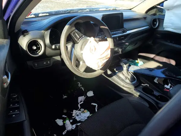 3KPF24ADXKE103434 2019 KIA FORTE - Image 8