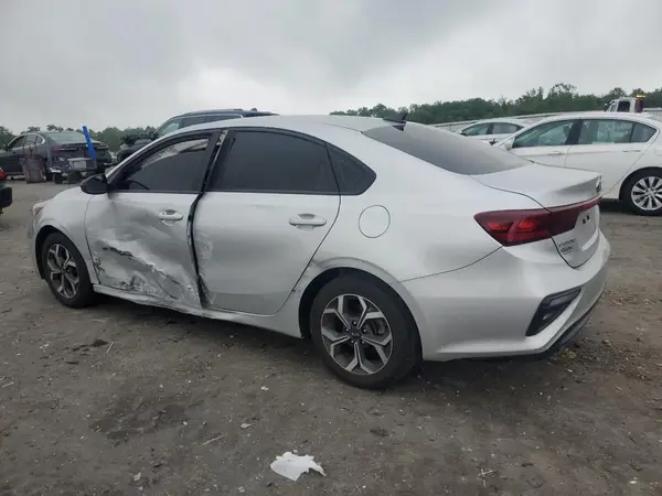 3KPF24ADXKE103823 2019 KIA FORTE - Image 2