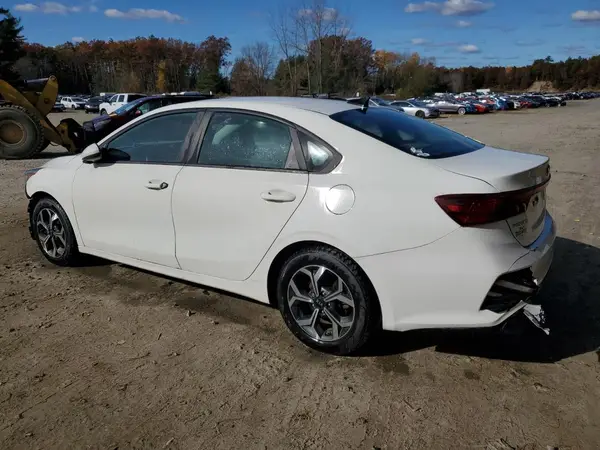 3KPF24ADXKE104003 2019 KIA FORTE - Image 2