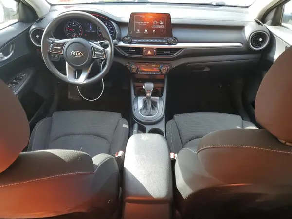 3KPF24ADXKE104003 2019 KIA FORTE - Image 8
