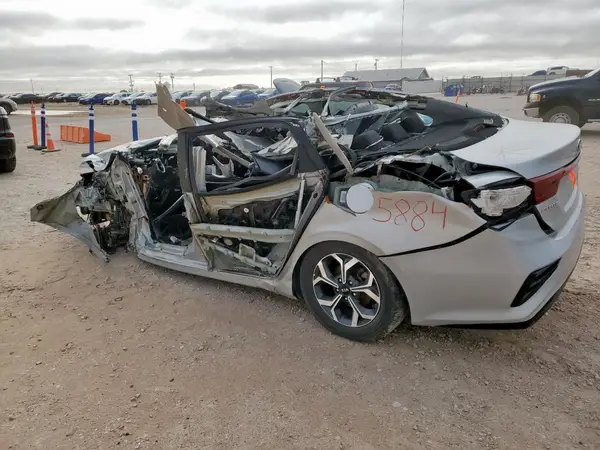 3KPF24ADXKE105975 2019 KIA FORTE - Image 2