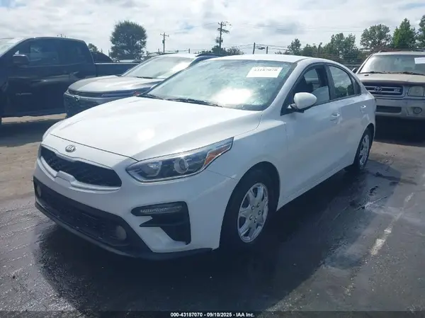 3KPF24ADXKE106902 2019 KIA FORTE - Image 2