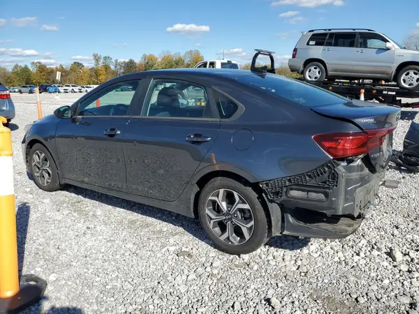 3KPF24ADXKE107628 2019 KIA FORTE - Image 2