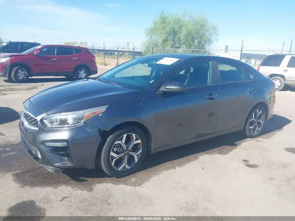 3KPF24ADXKE110755 2019 KIA FORTE - Image 2