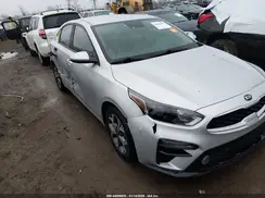 3KPF24ADXKE113722 2019 KIA FORTE