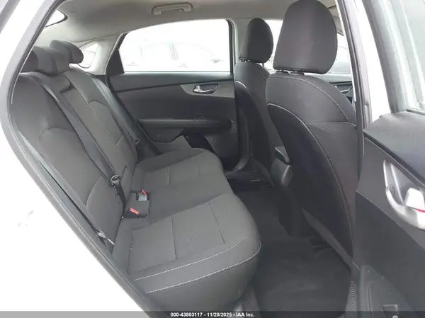 3KPF24ADXKE119178 2019 KIA FORTE - Image 8
