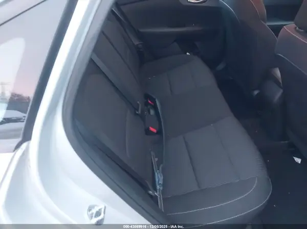 3KPF24ADXKE120489 2019 KIA FORTE - Image 8