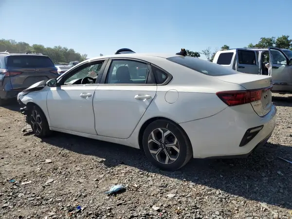 3KPF24ADXKE120654 2019 KIA FORTE - Image 2