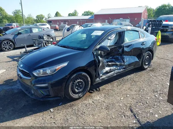 3KPF24ADXKE121139 2019 KIA FORTE - Image 2