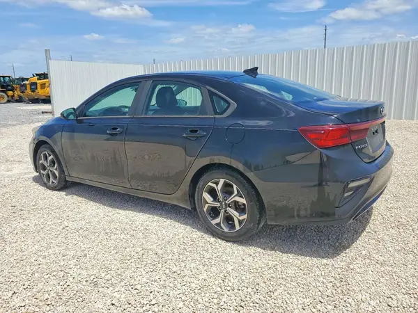 3KPF24ADXKE122727 2019 KIA FORTE - Image 2