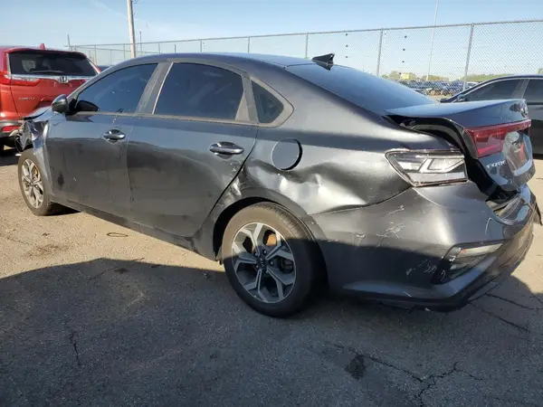 3KPF24ADXKE125157 2019 KIA FORTE - Image 2