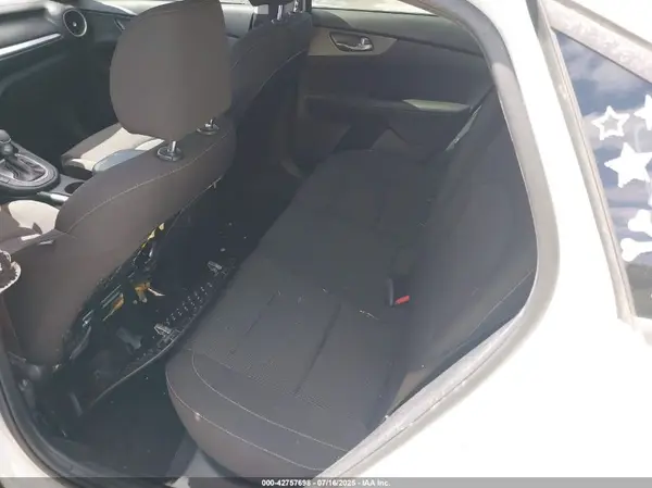3KPF24ADXKE127426 2019 KIA FORTE - Image 8