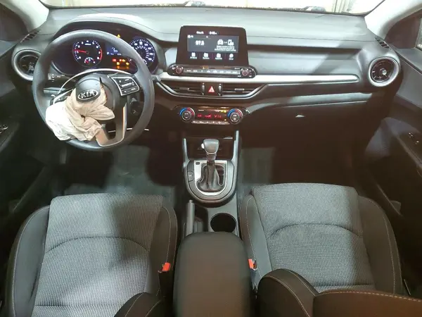 3KPF24ADXKE129242 2019 KIA FORTE - Image 8