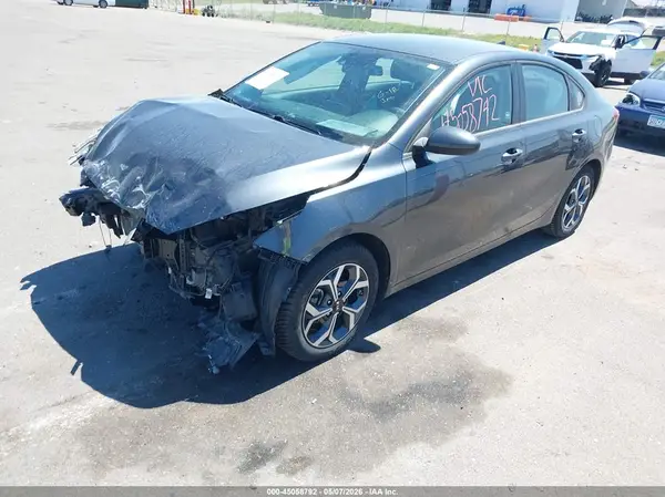3KPF24ADXKE136272 2019 KIA FORTE - Image 2