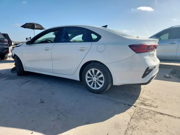 3KPF24ADXLE144938 2020 KIA FORTE - Image 2