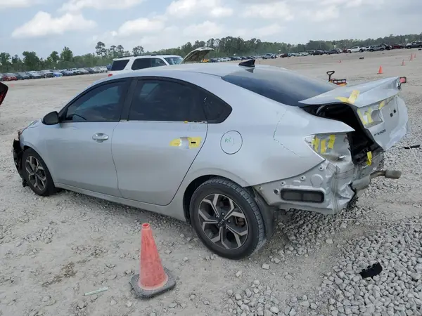 3KPF24ADXLE149623 2020 KIA FORTE - Image 2