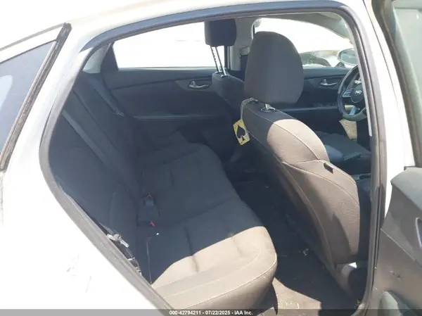 3KPF24ADXLE149654 2020 KIA FORTE - Image 8