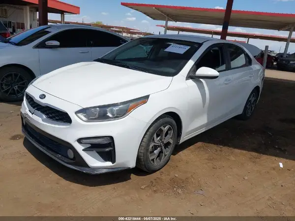 3KPF24ADXLE152263 2020 KIA FORTE - Image 2
