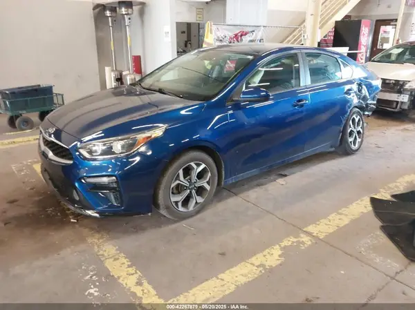 3KPF24ADXLE152506 2020 KIA FORTE - Image 2
