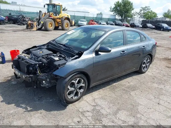 3KPF24ADXLE155244 2020 KIA FORTE - Image 2