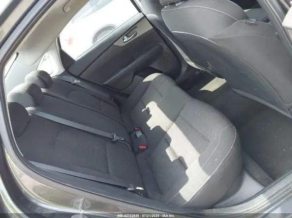 3KPF24ADXLE155244 2020 KIA FORTE - Image 8
