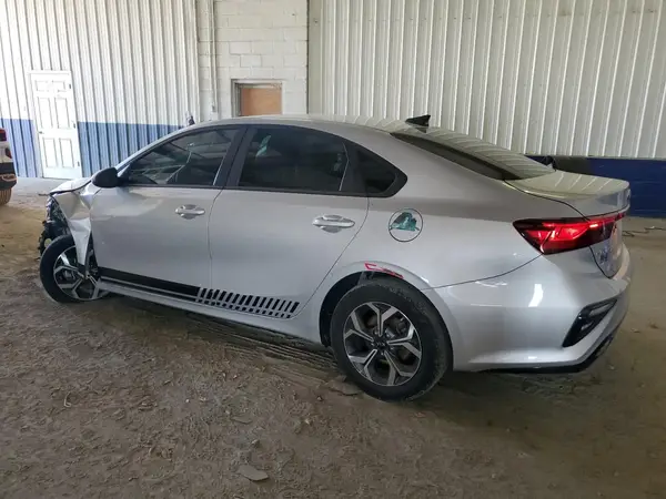 3KPF24ADXLE156474 2020 KIA FORTE - Image 2