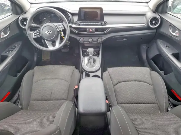 3KPF24ADXLE158645 2020 KIA FORTE - Image 8
