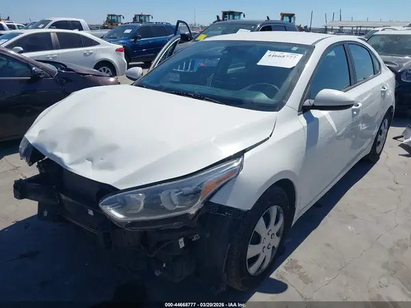 3KPF24ADXLE158919 2020 KIA FORTE - Image 2