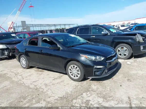 3KPF24ADXLE158984 2020 KIA FORTE - Image 1